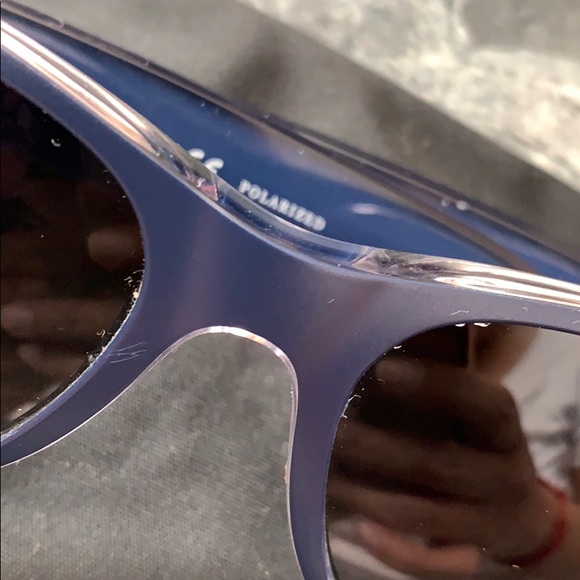 Ray-ban wayfarer polarized navy - Picture 4 of 4